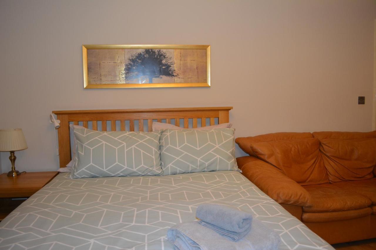 Large Ensuite Room Oxford Exterior photo